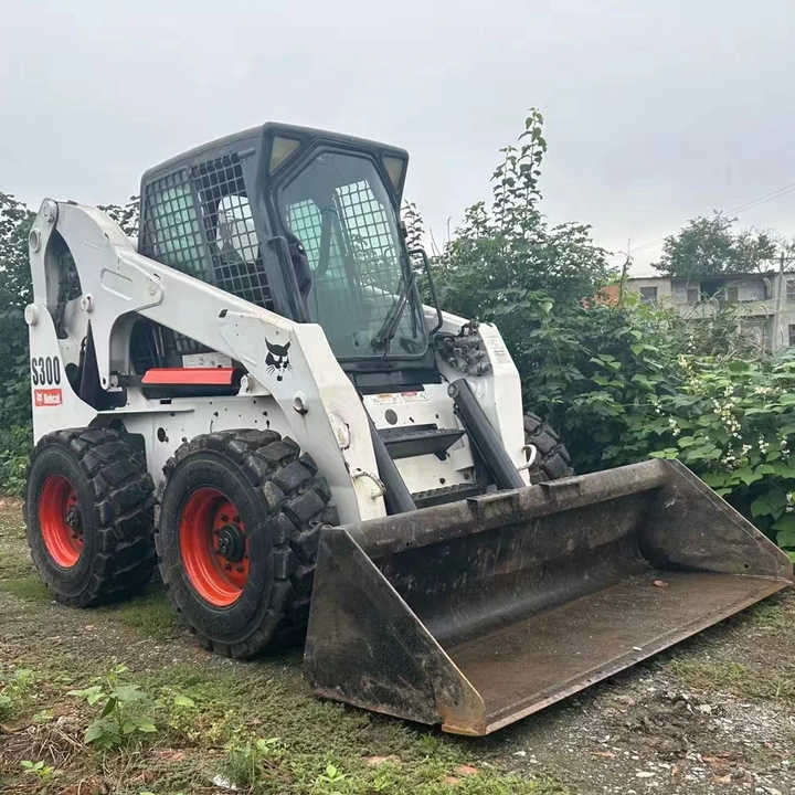 100%Ready Bobcat S300 Well Sold Most Famous Brand High Quality Bobcat S300 Skid Steer Loader for Sale - Schranklader: afbeelding 1 100%Ready Bobcat S300 Well Sold Most Famous Brand High Quality Bobcat S300 Skid Steer Loader for Sale - Schranklader: afbeelding 1