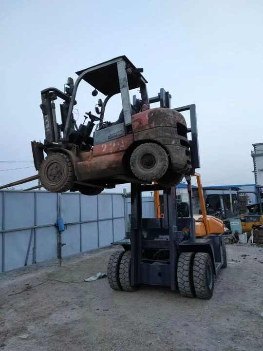 90% New TCM 6T Forklift Used Machine , Powerful, Low Price, and Very Good Quality - Heftruck: afbeelding 4 90% New TCM 6T Forklift Used Machine , Powerful, Low Price, and Very Good Quality - Heftruck: afbeelding 4