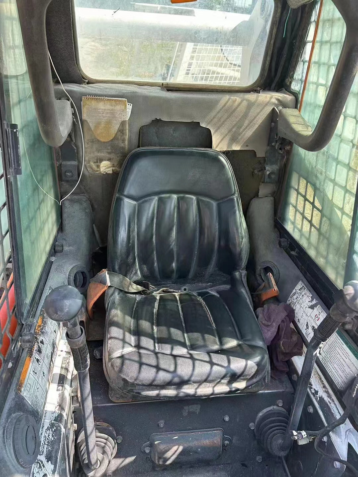 BOBCAT s300 - Schranklader: afbeelding 5 BOBCAT s300 - Schranklader: afbeelding 5