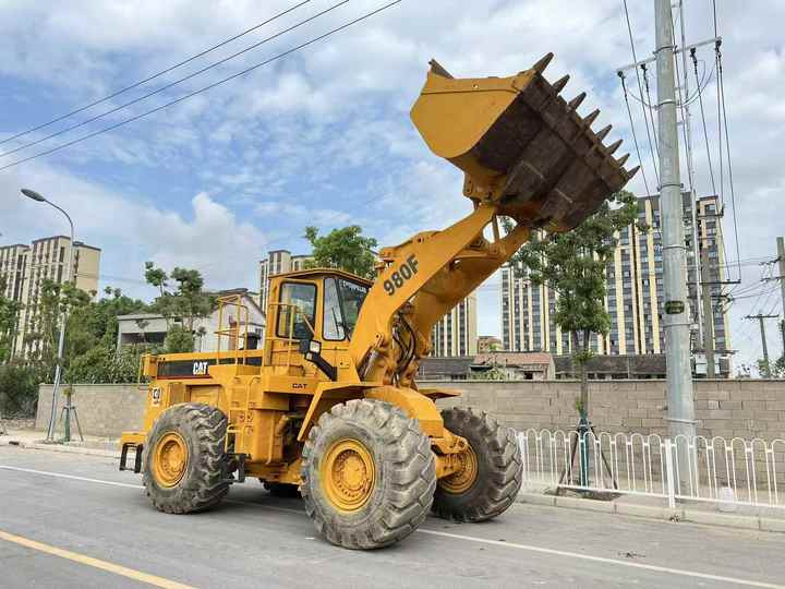 CAT 980F Refurbished Wheel Loader Well Maintained Affordable Price - Wiellader: afbeelding 2 CAT 980F Refurbished Wheel Loader Well Maintained Affordable Price - Wiellader: afbeelding 2