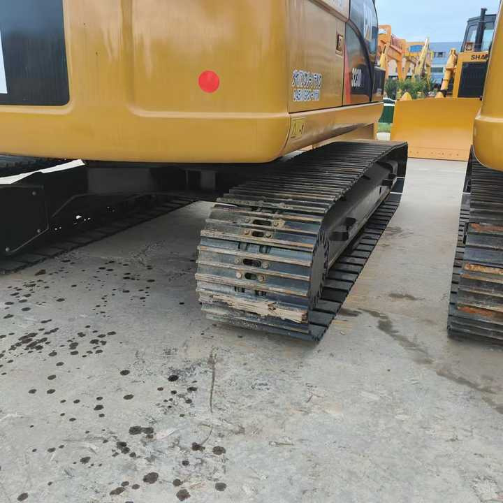 CAT second-hand 323D excavator sold at low price and in very good condition Japanese original hydraulic crawler excavator - Graafmachine: afbeelding 4 CAT second-hand 323D excavator sold at low price and in very good condition Japanese original hydraulic crawler excavator - Graafmachine: afbeelding 4