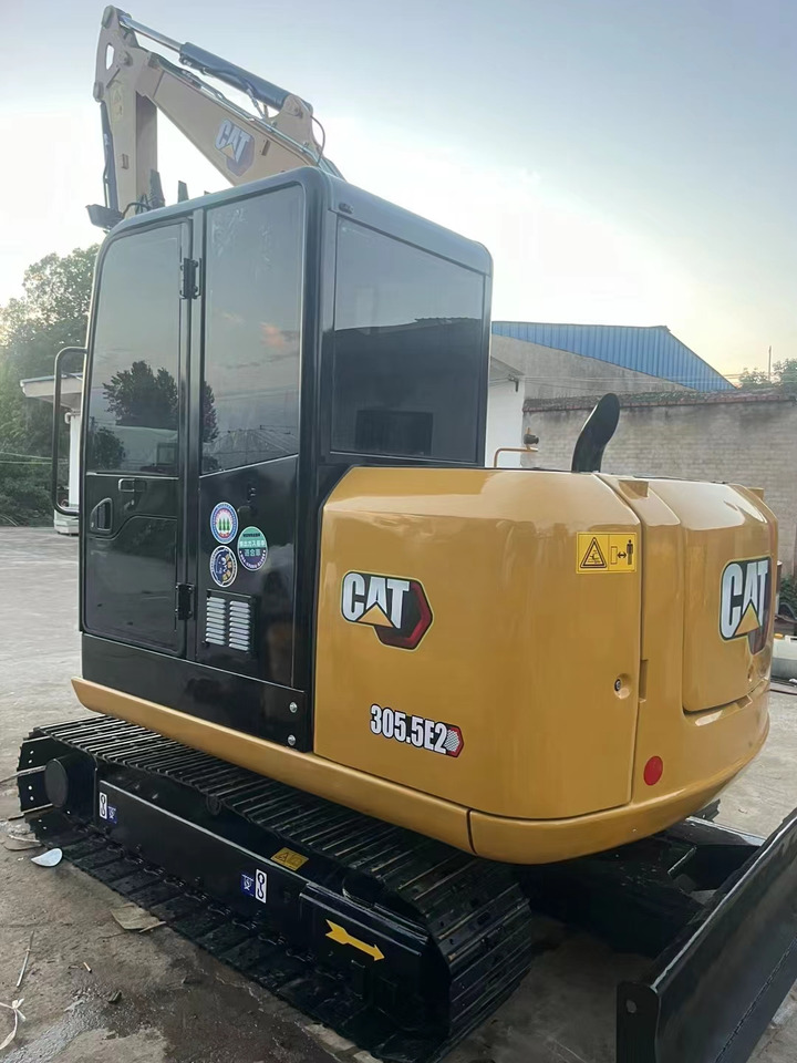 CATERPILLAR 305.5e - Graafmachine: afbeelding 2 CATERPILLAR 305.5e - Graafmachine: afbeelding 2