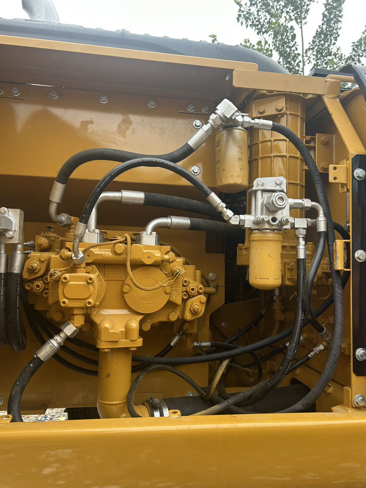 CATERPILLAR used 320d excavator with excellent performance - Rupsgraafmachine: afbeelding 3 CATERPILLAR used 320d excavator with excellent performance - Rupsgraafmachine: afbeelding 3