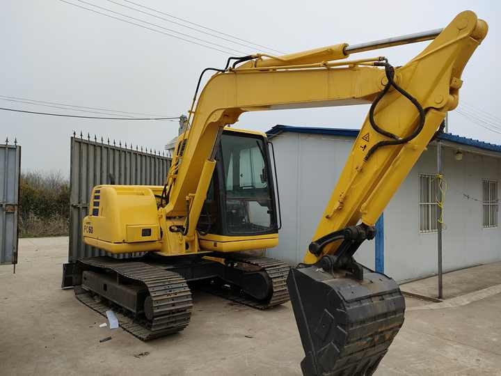 Cheap Used Komatsu PC60-7 Crawler Excavator with High Efficiency Used Heavy Machinery Komatsu P60-7 Digger Cheap for Sale - Rupsgraafmachine: afbeelding 5 Cheap Used Komatsu PC60-7 Crawler Excavator with High Efficiency Used Heavy Machinery Komatsu P60-7 Digger Cheap for Sale - Rupsgraafmachine: afbeelding 5