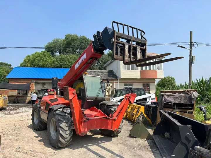 Excellent Condition Telehandler Used MANITOU 17m Telescopic Forklift MT-X 1740 SLT Forklift 3ton 5 Ton 6 Ton 7 Ton Articulated - Verreiker: afbeelding 5 Excellent Condition Telehandler Used MANITOU 17m Telescopic Forklift MT-X 1740 SLT Forklift 3ton 5 Ton 6 Ton 7 Ton Articulated - Verreiker: afbeelding 5