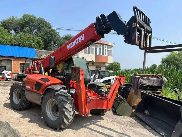 Excellent Condition Telehandler Used MANITOU 17m Telescopic Forklift MT-X 1740 SLT Forklift 3ton 5 Ton 6 Ton 7 Ton Articulated - Verreiker: afbeelding 2 Excellent Condition Telehandler Used MANITOU 17m Telescopic Forklift MT-X 1740 SLT Forklift 3ton 5 Ton 6 Ton 7 Ton Articulated - Verreiker: afbeelding 2