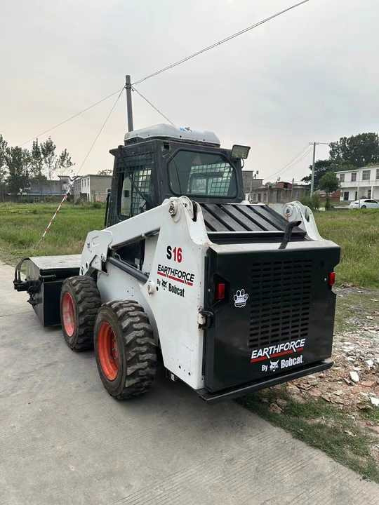 Excellent Quality bobcat S16 Skid Steer Loader in Stock Hot Sale Second Hand bobcat S16 18 160 185 330 Sikd Steer - Schranklader: afbeelding 2 Excellent Quality bobcat S16 Skid Steer Loader in Stock Hot Sale Second Hand bobcat S16 18 160 185 330 Sikd Steer - Schranklader: afbeelding 2