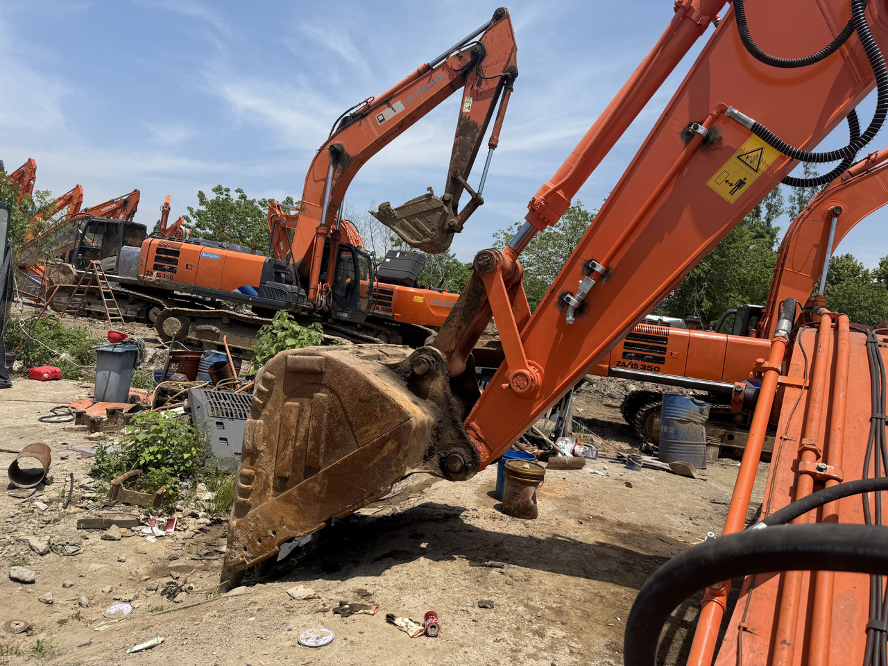 HITACHI Used 350-5g Excavator - Mobiele graafmachine: afbeelding 4 HITACHI Used 350-5g Excavator - Mobiele graafmachine: afbeelding 4