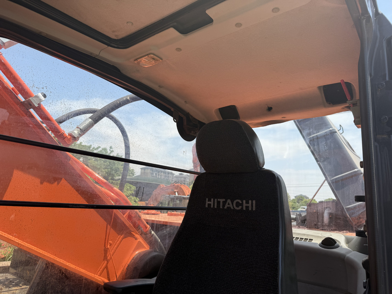 HITACHI Used 350-5g Excavator - Mobiele graafmachine: afbeelding 5 HITACHI Used 350-5g Excavator - Mobiele graafmachine: afbeelding 5