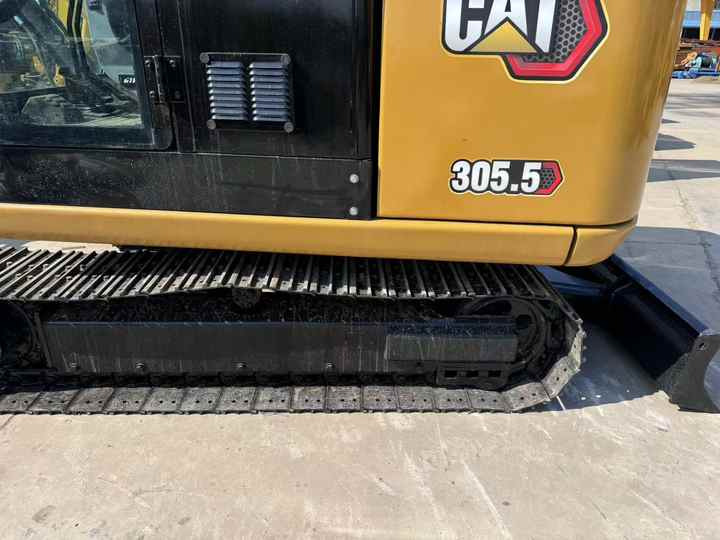 Hot Sale Caterpillar Mini Excavator 305.5 5tons Digger for Sale Used Cat303 305 306 307 308 Mini Excavator Wait for Sale - Graafmachine: afbeelding 5 Hot Sale Caterpillar Mini Excavator 305.5 5tons Digger for Sale Used Cat303 305 306 307 308 Mini Excavator Wait for Sale - Graafmachine: afbeelding 5