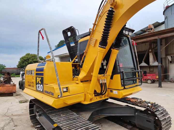 Japan Made komatsu Pc130 Excavator , 60ton 70ton 80ton 90ton Digger , Original komatsu Excavator Machinery - Rupsgraafmachine: afbeelding 2 Japan Made komatsu Pc130 Excavator , 60ton 70ton 80ton 90ton Digger , Original komatsu Excavator Machinery - Rupsgraafmachine: afbeelding 2