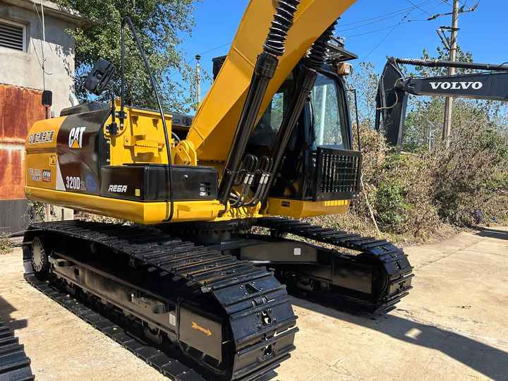 Low Shipping Certified Pre-Owned Cat 320DLExcavator | Heavy-Duty Loader for Mining/ Construction - Price Negotiable! - Rupsgraafmachine: afbeelding 4 Low Shipping Certified Pre-Owned Cat 320DLExcavator | Heavy-Duty Loader for Mining/ Construction - Price Negotiable! - Rupsgraafmachine: afbeelding 4