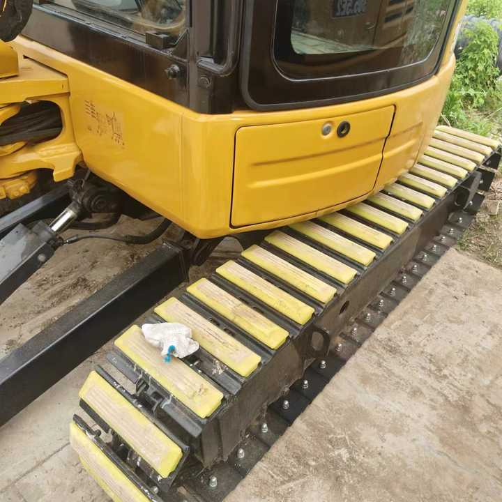Mini Caterpillar 303.5E Excavator for Sale Second Hand Original Caterpillar 3tons Excavator in Sale - Graafmachine: afbeelding 4 Mini Caterpillar 303.5E Excavator for Sale Second Hand Original Caterpillar 3tons Excavator in Sale - Graafmachine: afbeelding 4