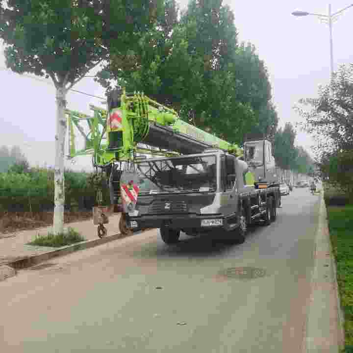 Truck Crane 25 Ton Used Truck Crane 25 Ton for Sale - Mobiele kraan: afbeelding 2 Truck Crane 25 Ton Used Truck Crane 25 Ton for Sale - Mobiele kraan: afbeelding 2