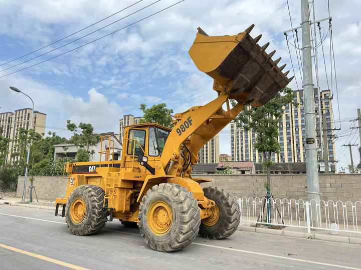 Used CAT 980f 980g 980c Wheel Loader Second Hand Condition CAT 966H 966F 966E 966G Front Loaders for Sale - Wiellader: afbeelding 5 Used CAT 980f 980g 980c Wheel Loader Second Hand Condition CAT 966H 966F 966E 966G Front Loaders for Sale - Wiellader: afbeelding 5