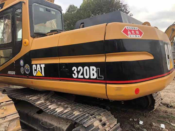 Used Digger CAT 320BL Construction Machinery Construction Digger Used CAT 320BL Cheap Excavator - Rupsgraafmachine: afbeelding 2 Used Digger CAT 320BL Construction Machinery Construction Digger Used CAT 320BL Cheap Excavator - Rupsgraafmachine: afbeelding 2