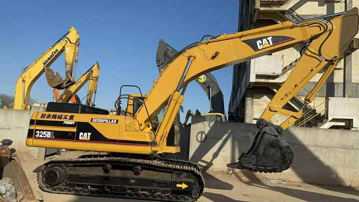 Used Digger CAT 325BL Construction Machinery Construction Digger Used CAT 325BL Cheap Excavator - Rupsgraafmachine: afbeelding 4 Used Digger CAT 325BL Construction Machinery Construction Digger Used CAT 325BL Cheap Excavator - Rupsgraafmachine: afbeelding 4