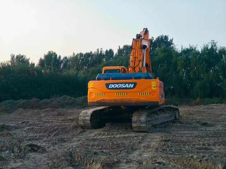 Used Doosan Dx300LC Model Excavator Second Hand Machine Popular Brand Korean Doosan Hydraulic Machinery - Graafmachine: afbeelding 3 Used Doosan Dx300LC Model Excavator Second Hand Machine Popular Brand Korean Doosan Hydraulic Machinery - Graafmachine: afbeelding 3