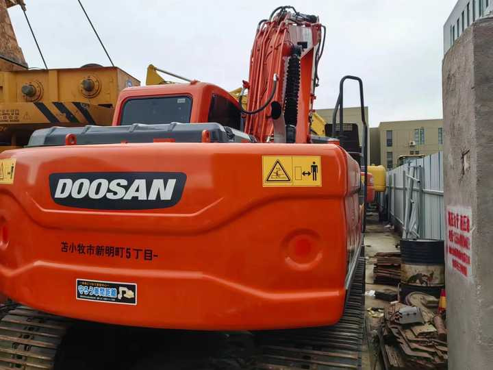 Used Doosan Hydraulic Excavator DX140 Low Price Korea Doosan DX140-9 Used Excavator for Sale - Graafmachine: afbeelding 4 Used Doosan Hydraulic Excavator DX140 Low Price Korea Doosan DX140-9 Used Excavator for Sale - Graafmachine: afbeelding 4