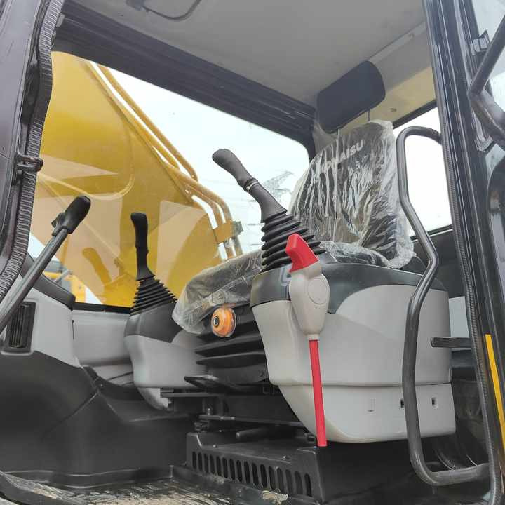 Used Japan Brand komatsu Pc360-7 Excavator for Sale komatsu Pc300 350 360 400 Excavator - Graafmachine: afbeelding 3 Used Japan Brand komatsu Pc360-7 Excavator for Sale komatsu Pc300 350 360 400 Excavator - Graafmachine: afbeelding 3