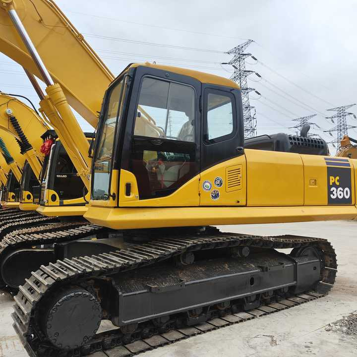 Used Japan Brand komatsu Pc360-7 Excavator for Sale komatsu Pc300 350 360 400 Excavator - Graafmachine: afbeelding 1 Used Japan Brand komatsu Pc360-7 Excavator for Sale komatsu Pc300 350 360 400 Excavator - Graafmachine: afbeelding 1