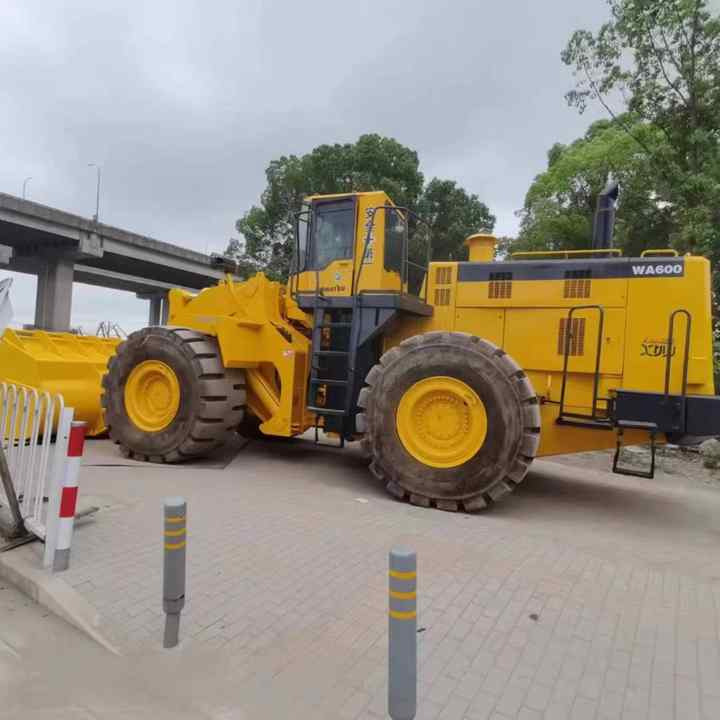 Used Wheel Loader Komatsu WA600-3 Good Working Condition High Quality Nice Price Original Japan Machine - Wiellader: afbeelding 5 Used Wheel Loader Komatsu WA600-3 Good Working Condition High Quality Nice Price Original Japan Machine - Wiellader: afbeelding 5