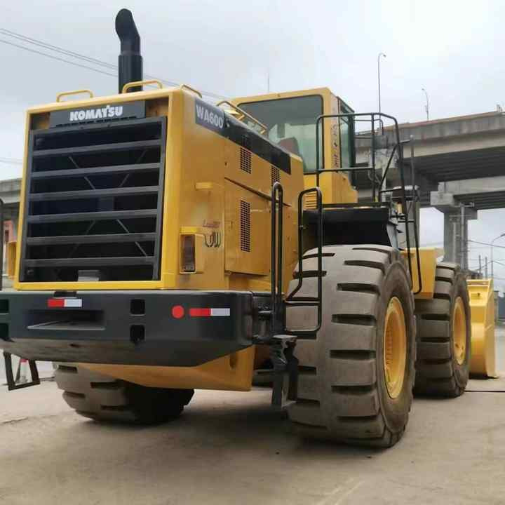 Used Wheel Loader Komatsu WA600-3 Good Working Condition High Quality Nice Price Original Japan Machine - Wiellader: afbeelding 1 Used Wheel Loader Komatsu WA600-3 Good Working Condition High Quality Nice Price Original Japan Machine - Wiellader: afbeelding 1