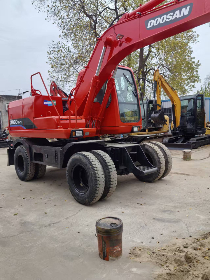 Doosan Used DH150W-7 wheeled excavator for sale at a low price. - Mobiele graafmachine: afbeelding 5 Doosan Used DH150W-7 wheeled excavator for sale at a low price. - Mobiele graafmachine: afbeelding 5