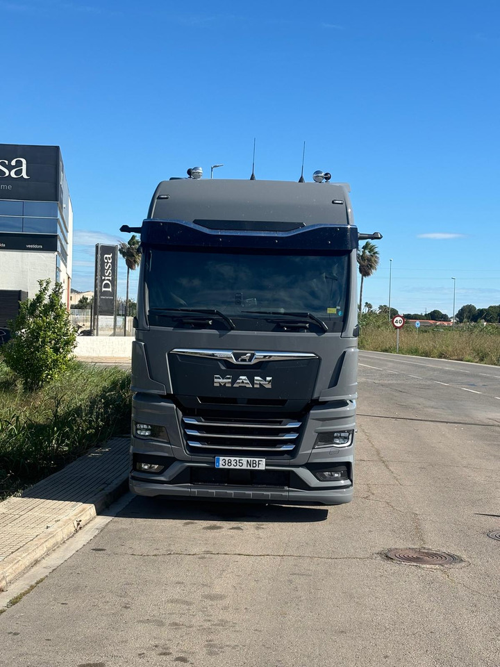 MAN TGX - Autovrachtwagen vrachtwagen: afbeelding 4 MAN TGX - Autovrachtwagen vrachtwagen: afbeelding 4