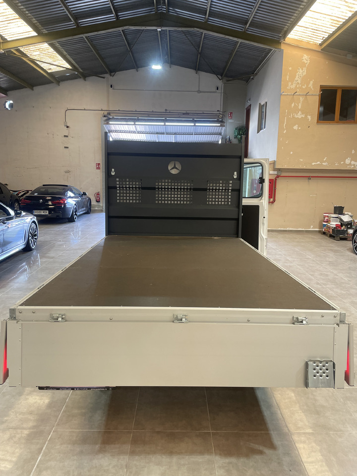 MERCEDES-BENZ SPRINTER 519 - Vrachtwagen met open laadbak: afbeelding 5 MERCEDES-BENZ SPRINTER 519 - Vrachtwagen met open laadbak: afbeelding 5