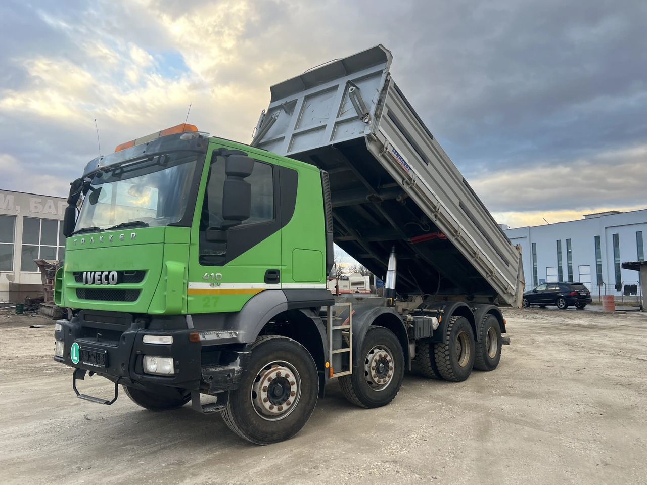 Iveco Trakker 8х4, Нов внос - Kipper vrachtwagen: afbeelding 1 Iveco Trakker 8х4, Нов внос - Kipper vrachtwagen: afbeelding 1