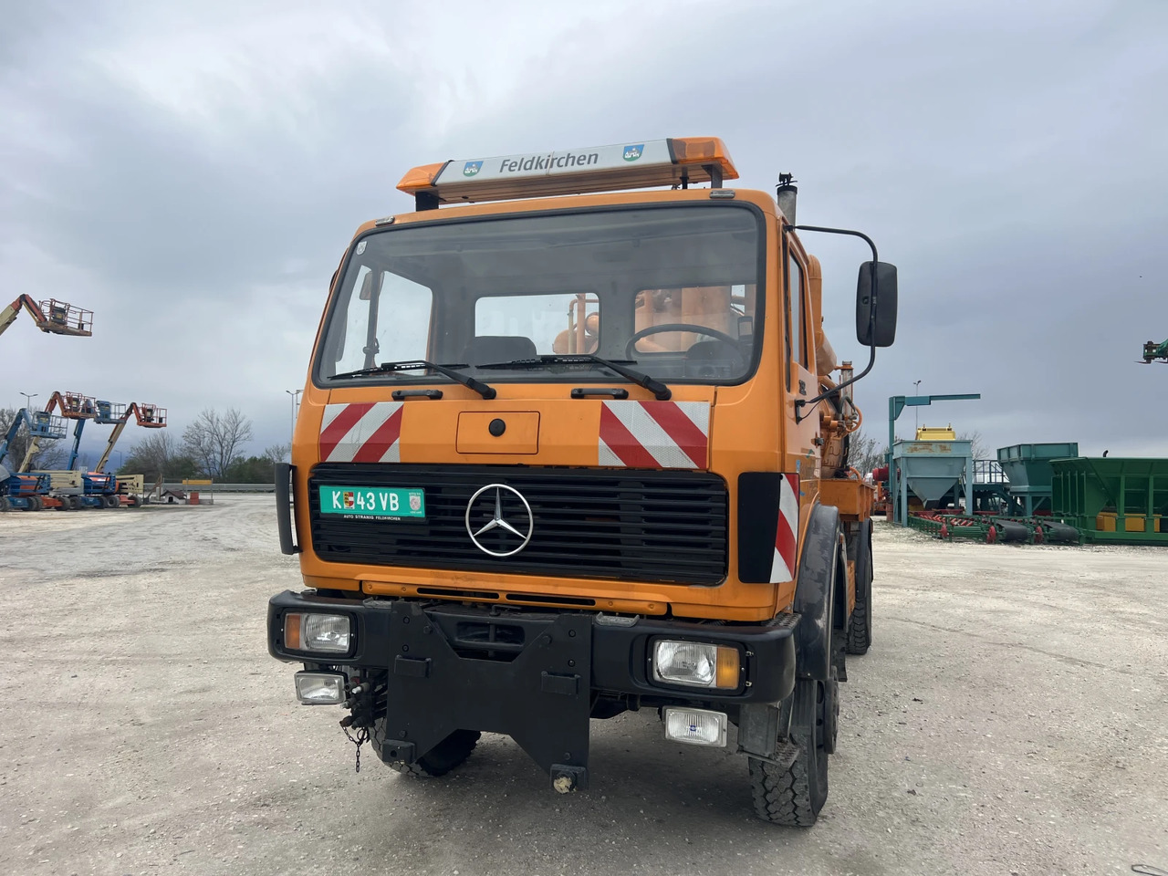 Mercedes-Benz 1928 4x4, ВОМА, Две камери, Внос , - Vacuümwagen: afbeelding 3 Mercedes-Benz 1928 4x4, ВОМА, Две камери, Внос , - Vacuümwagen: afbeelding 3