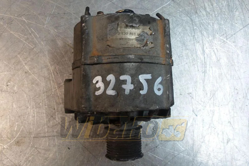 Bosch 01204695** - Dynamo voor Bouwmachine: afbeelding 1 Bosch 01204695** - Dynamo voor Bouwmachine: afbeelding 1