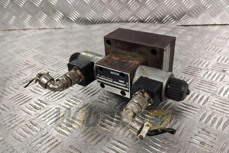 Bosch 184 0813100148 - Hydraulische klep voor Bouwmachine: afbeelding 1 Bosch 184 0813100148 - Hydraulische klep voor Bouwmachine: afbeelding 1