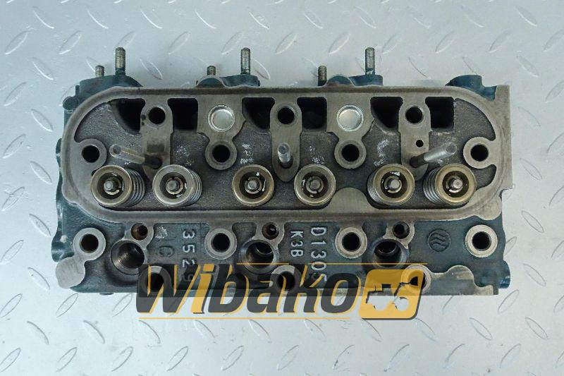 Cylinder head for engine Kubota D1105 1J033-03040 - Cilinderkop voor Bouwmachine: afbeelding 1 Cylinder head for engine Kubota D1105 1J033-03040 - Cilinderkop voor Bouwmachine: afbeelding 1
