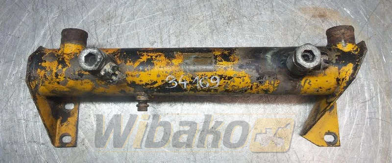 Hanomag NN - Oliekoeler voor Bouwmachine: afbeelding 1 Hanomag NN - Oliekoeler voor Bouwmachine: afbeelding 1