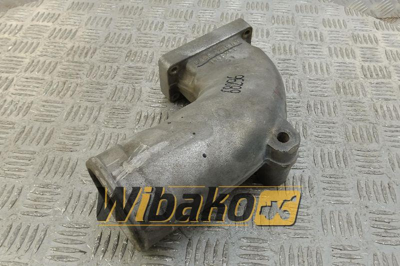 Inlet mainfold elbow for engine Deutz TCD2015 04261900 - Inlaatspruitstuk voor Bouwmachine: afbeelding 1 Inlet mainfold elbow for engine Deutz TCD2015 04261900 - Inlaatspruitstuk voor Bouwmachine: afbeelding 1