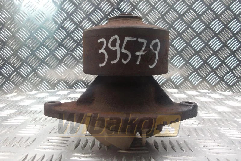 Iveco 451031-02 - Water pomp: afbeelding 1 Iveco 451031-02 - Water pomp: afbeelding 1