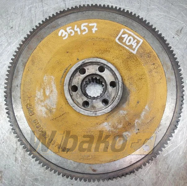 Komatsu S6D105-1 3986136-32-1370-0Y - Vliegwiel voor Bouwmachine: afbeelding 1 Komatsu S6D105-1 3986136-32-1370-0Y - Vliegwiel voor Bouwmachine: afbeelding 1