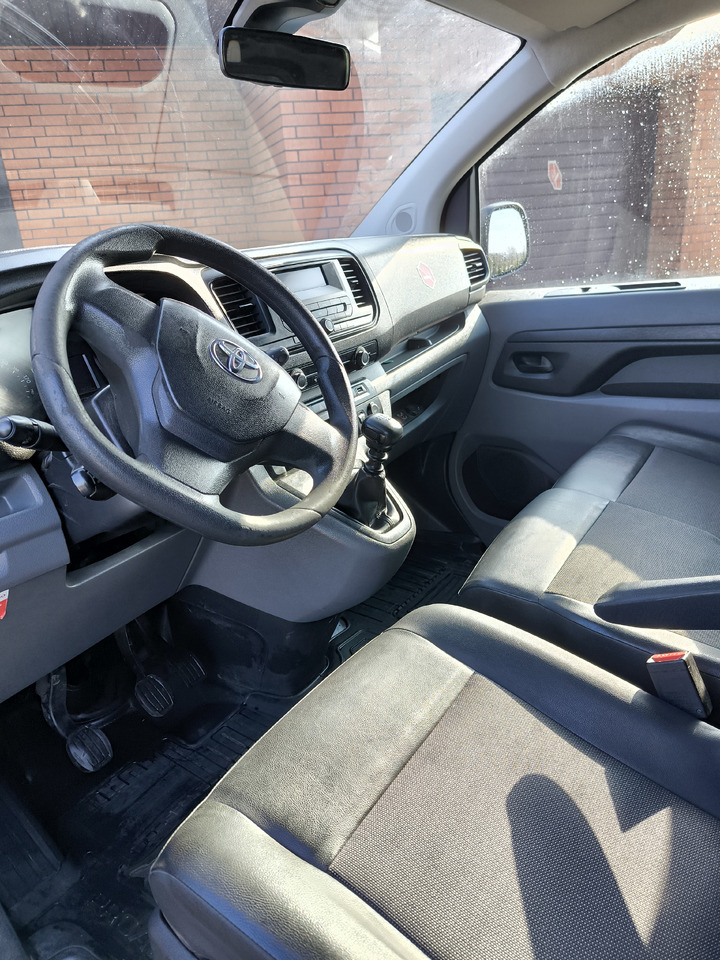 Toyota Proace - Gesloten bestelwagen: afbeelding 5 Toyota Proace - Gesloten bestelwagen: afbeelding 5