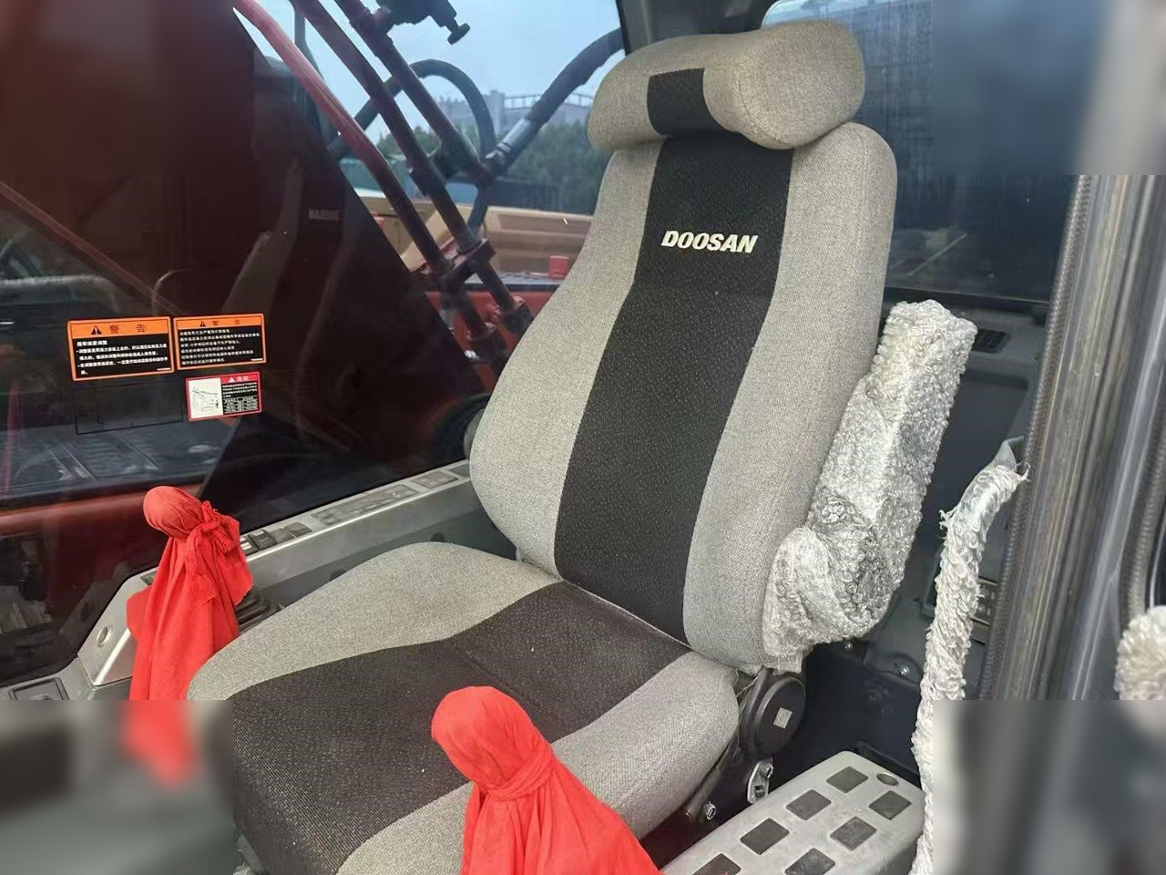 DOOSAN DX225 LC-9C - Rupsgraafmachine: afbeelding 2 DOOSAN DX225 LC-9C - Rupsgraafmachine: afbeelding 2