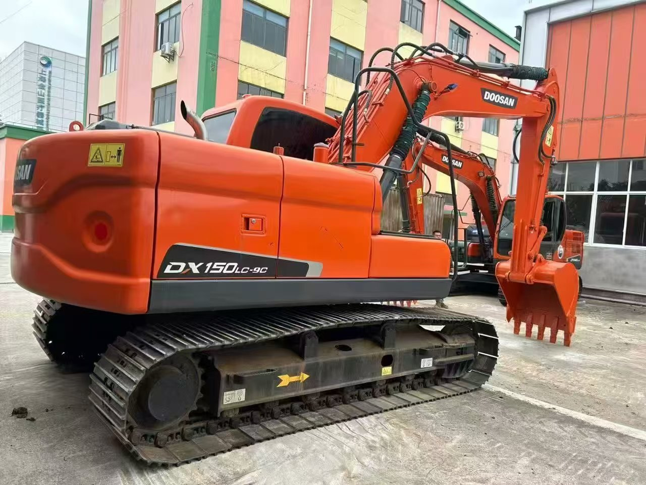 Doosan DX150 - Rupsgraafmachine: afbeelding 4 Doosan DX150 - Rupsgraafmachine: afbeelding 4