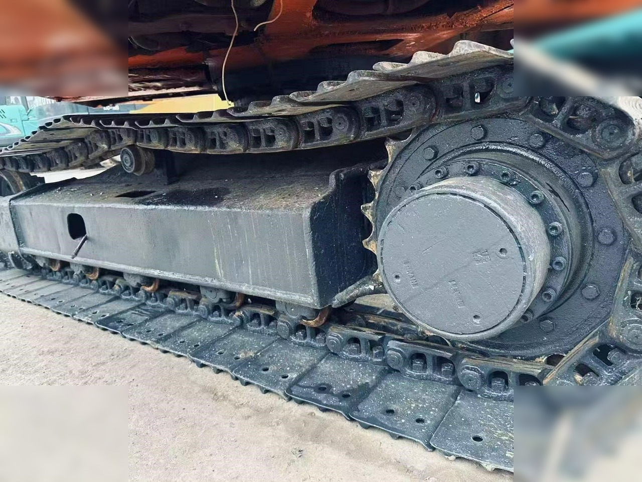 HITACHI EX60-5 - Rupsgraafmachine: afbeelding 2 HITACHI EX60-5 - Rupsgraafmachine: afbeelding 2