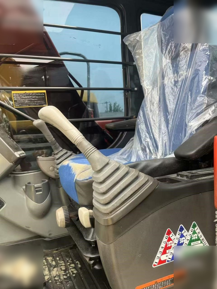 HITACHI ZX120 - Rupsgraafmachine: afbeelding 5 HITACHI ZX120 - Rupsgraafmachine: afbeelding 5