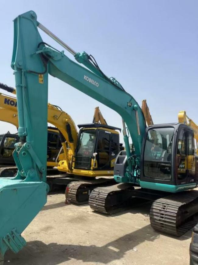 KOBELCO 135SR - Rupsgraafmachine: afbeelding 2 KOBELCO 135SR - Rupsgraafmachine: afbeelding 2