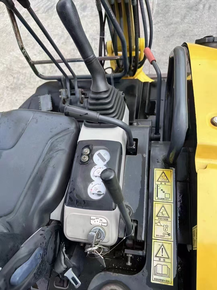 KOMATSU pc20MR - Minigraafmachine: afbeelding 5 KOMATSU pc20MR - Minigraafmachine: afbeelding 5