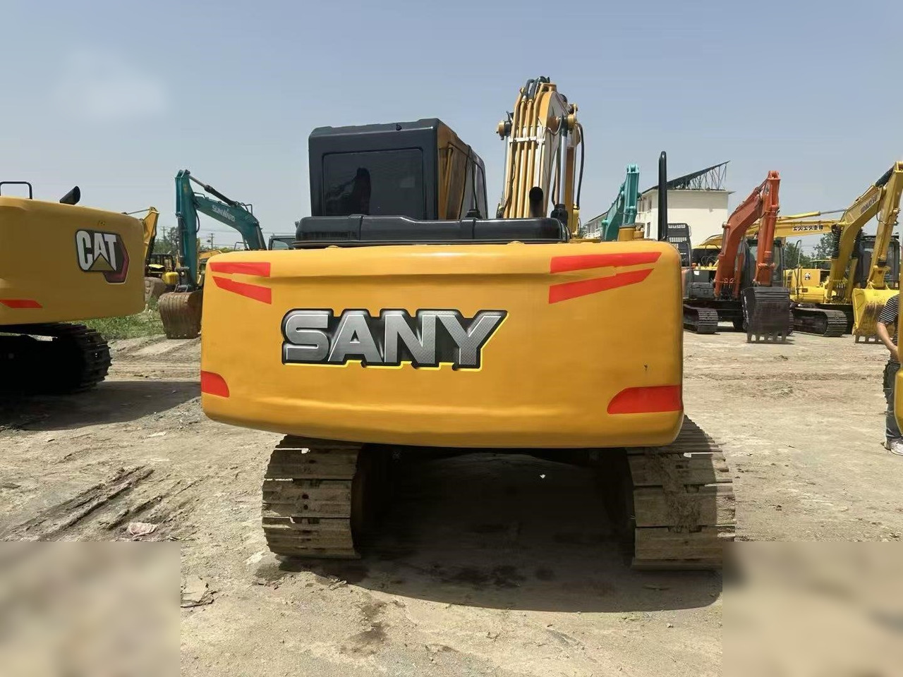 SANY SY135 - Rupsgraafmachine: afbeelding 2 SANY SY135 - Rupsgraafmachine: afbeelding 2