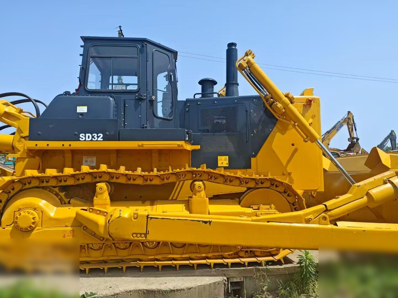 SHANTUI SD32 - Bulldozer: afbeelding 1 SHANTUI SD32 - Bulldozer: afbeelding 1