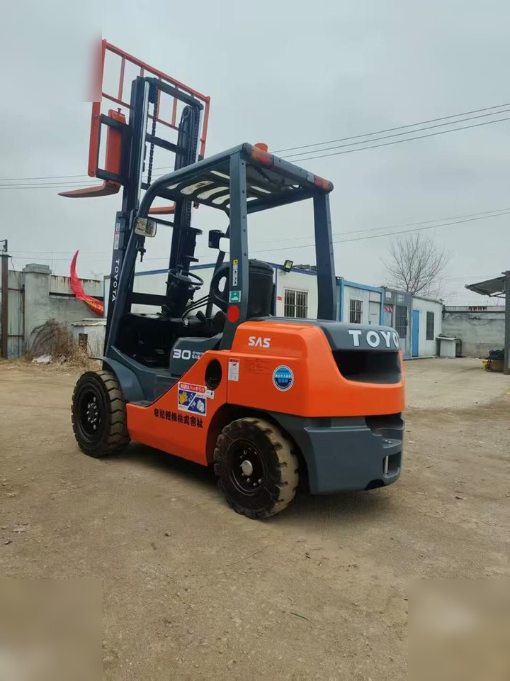 Diesel heftruck TOYOTA FBCA30: afbeelding 12