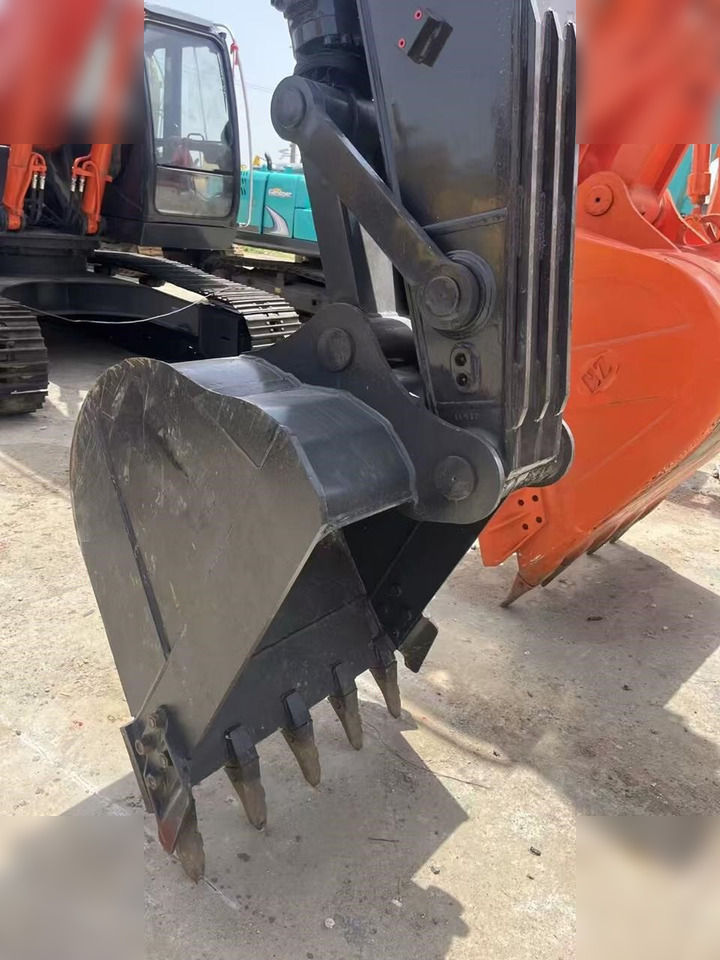 Rupsgraafmachine VOLVO EC140: afbeelding 9